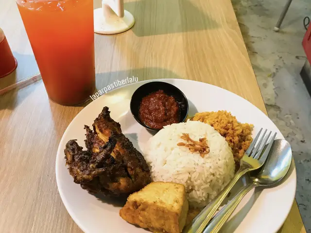 Gambar Makanan Ayam Gedebuk 2