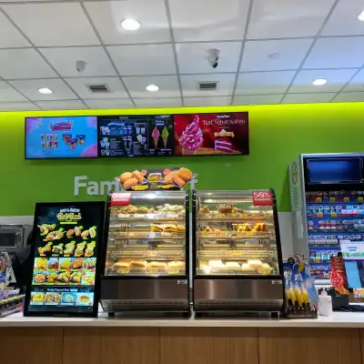 Family Mart Kota Warisan