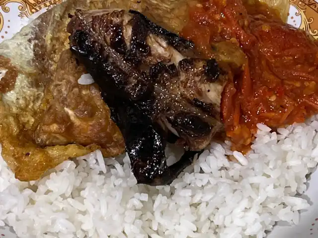 Gambar Makanan Sego Sambel Mak Yeye 16