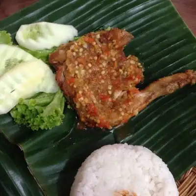 Ayam Monyet