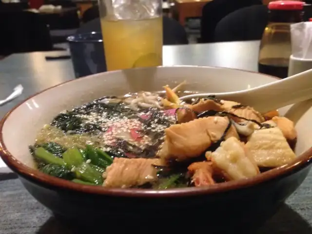 Gambar Makanan Toro Sushi & Ramen 13