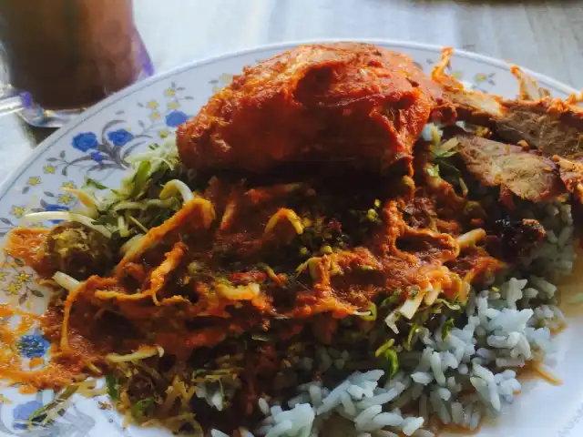 Nasi Kerabu Ayam Panggang Food Photo 12