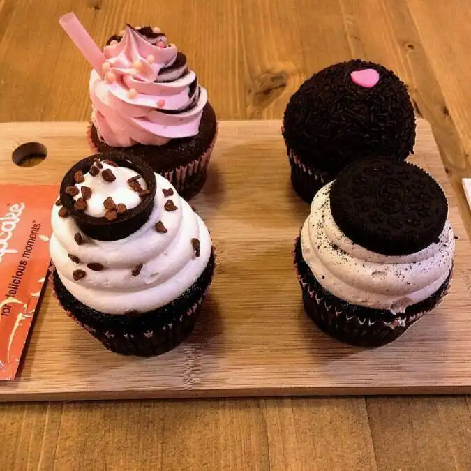 D'lish Cupcake