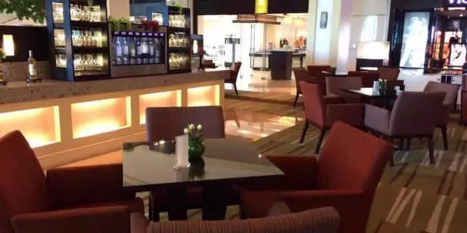Lobby Lounge - Waterfront Cebu City Hotel & Casino