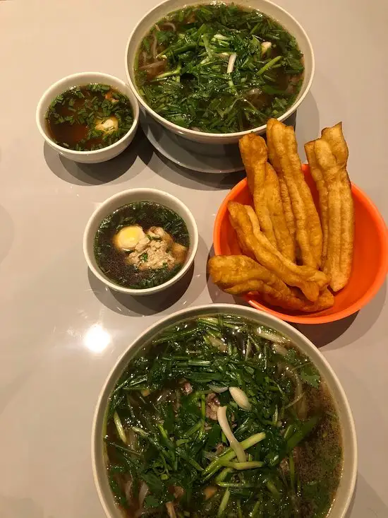 Gambar Makanan Pho Thin Berawa 36