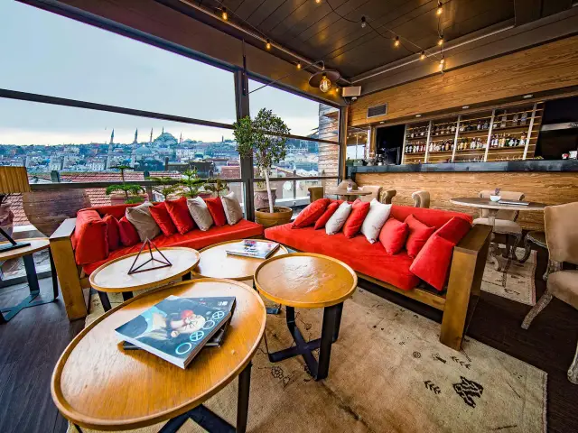 Kasa Lokanta & Bar - The House Hotel Karaköy'nin yemek ve ambiyans fotoğrafları 1
