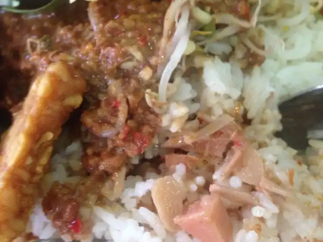 Gambar Makanan Warung Nganjuk (Special Nasi Pecel) 2