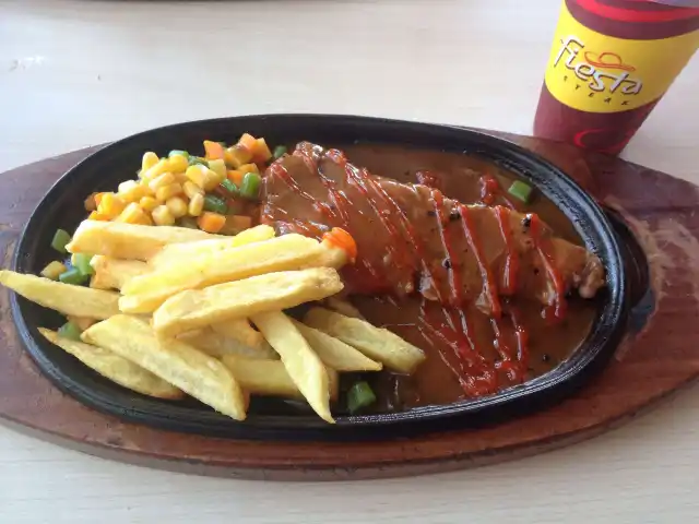 Gambar Makanan Fiesta Steak 14