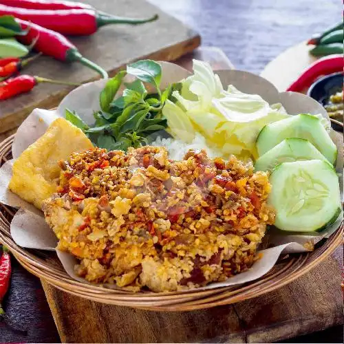 Gambar Makanan Ayam Tulang Lunak Mbok Surip, Diponegoro 3