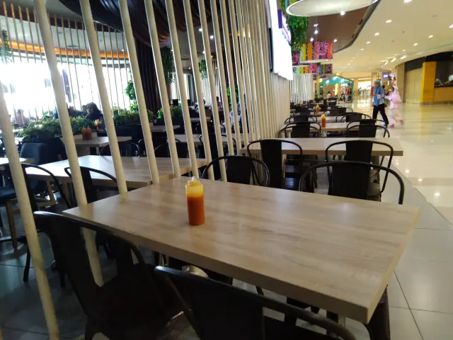 Gambar Makanan Solaria 13