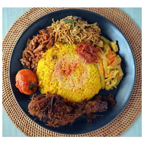 Gambar Makanan Nasi Kuning Gema Rasa BTP, Tamalanrea 17