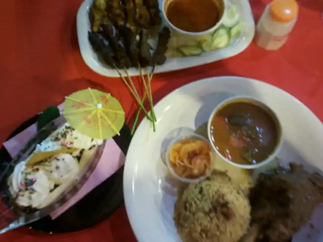 Puncak Mutiara Cafe Food Photo 4