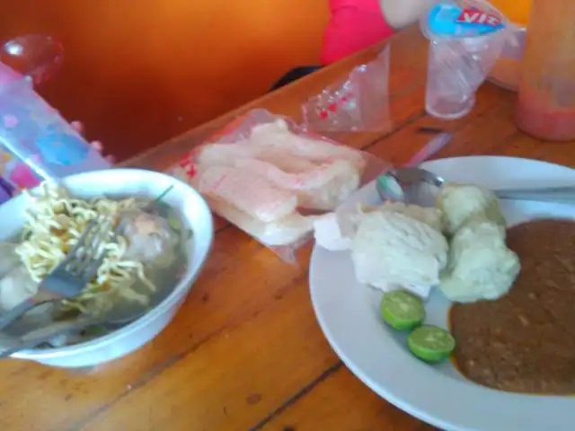 Gambar Makanan Bakso Moncrot 9