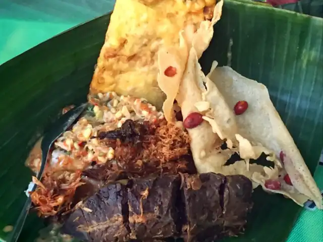 Gambar Makanan Nasi Pecel Yu Gembrot 11