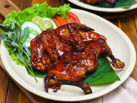 Ayam Bakar Madu Jakarta, Ungasan