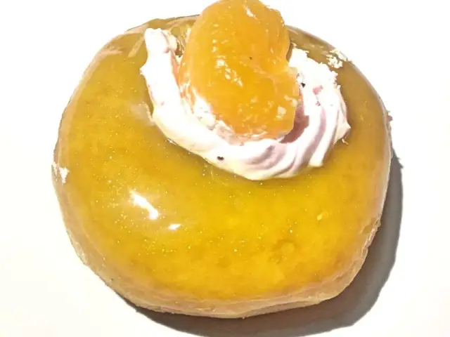 Gambar Makanan Krispy Kreme 11