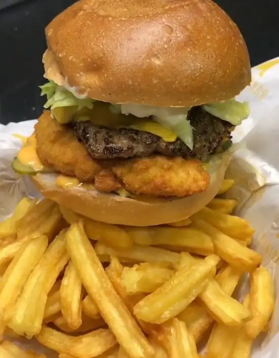 Burgerdinho'nin yemek ve ambiyans fotoğrafları 10
