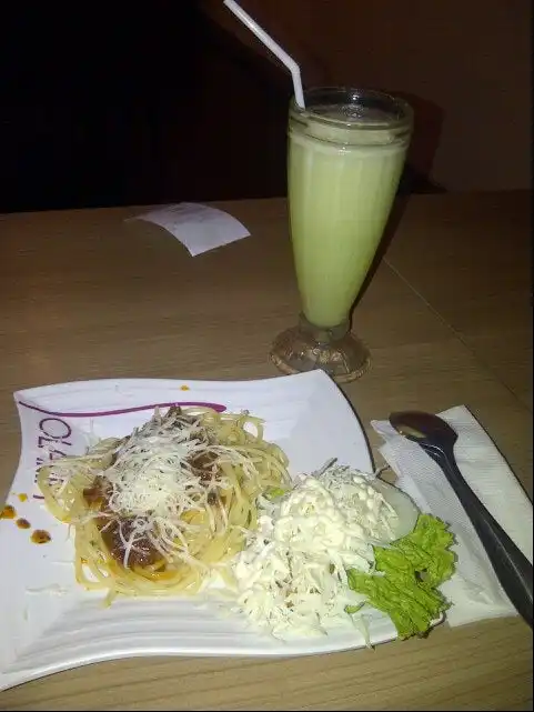 Gambar Makanan Solaria 14