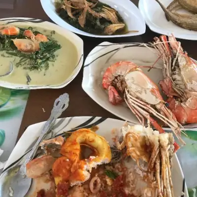 Pondok Masakan Khas Melayu