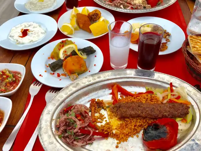 Nar Kebap Osmanli Restaurant'nin yemek ve ambiyans fotoğrafları 6