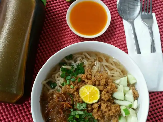 Nyamen Delicious Bangka Foods