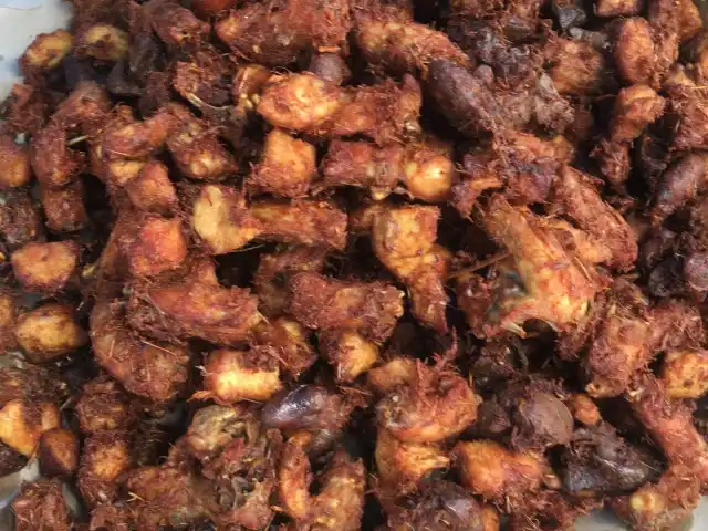Nasi Kukus Ayam Berempah Kak Yah Food Photo 3