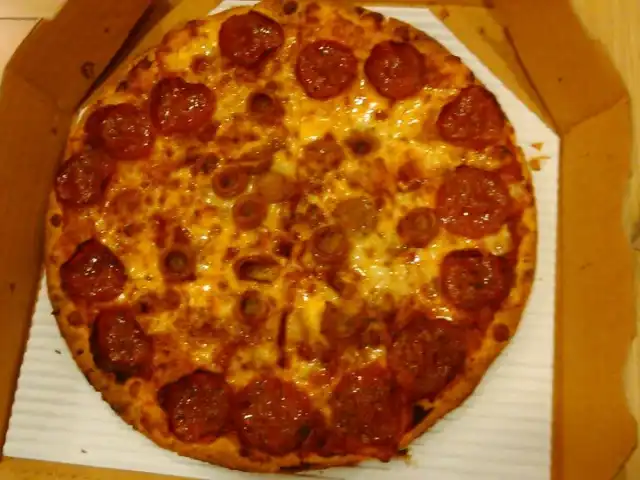 Gambar Makanan Domino Pizza 1