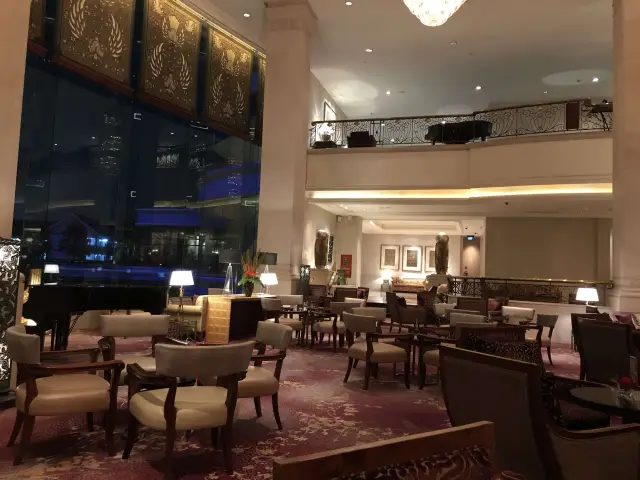 Gambar Makanan Lobby Lounge - Shangri-La Hotel 11