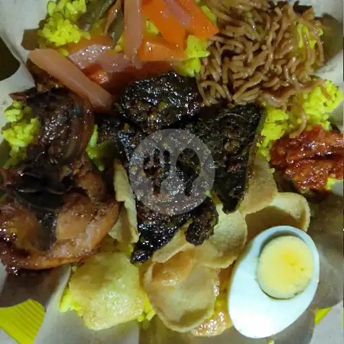 Gambar Makanan Nasi Kuning 77, Boulevard 2