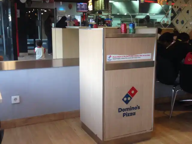 Gambar Makanan Domino's Pizza Mangga 2 Square 13