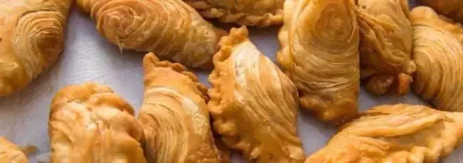 Homi Chicken Curry Puff