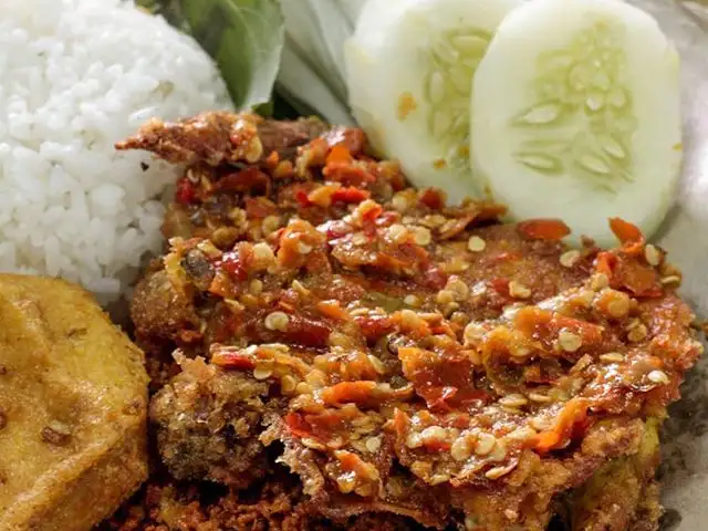 Gambar Makanan AyamGorengIbuDjagat 1