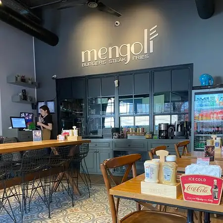 Mengoli Burgers Steak Fries'nin yemek ve ambiyans fotoğrafları 67