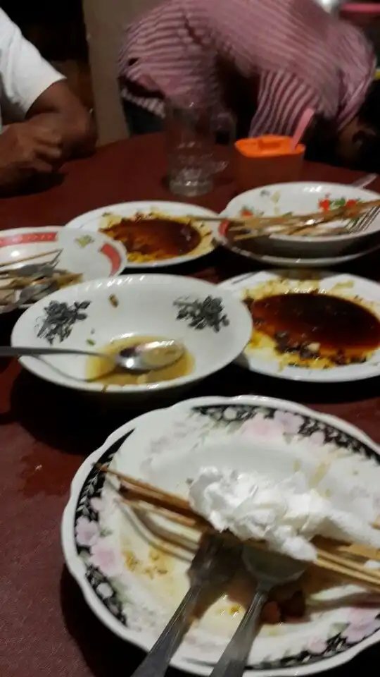 Warung Sate Tegal "LUMAYAN"