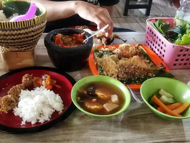 Gambar Makanan Warung Nasi Alam Sunda 5