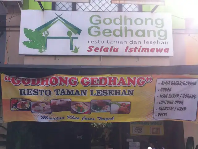 Gambar Makanan Gedhong Gedhang 4