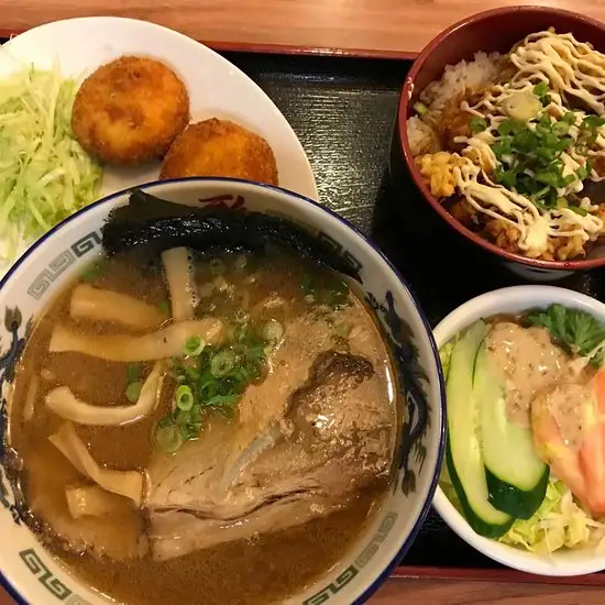 Menya Miyabi Hokkaido Ramen