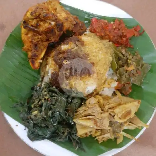 Gambar Makanan Nasi Padang Putri Chitra Prapatan Jembatan Besi, Tambora 7