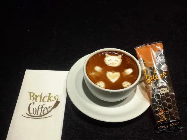 Bricks Coffee'nin yemek ve ambiyans fotoğrafları 43