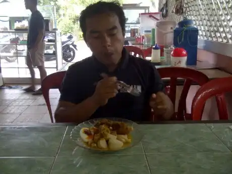 Gambar Makanan Warung Makan Bu Rakiman 12