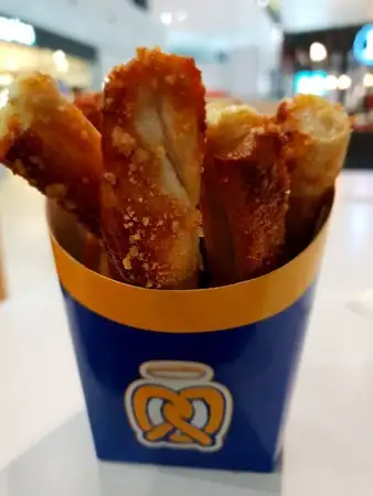 Auntie Anne's Pretzel Perfect