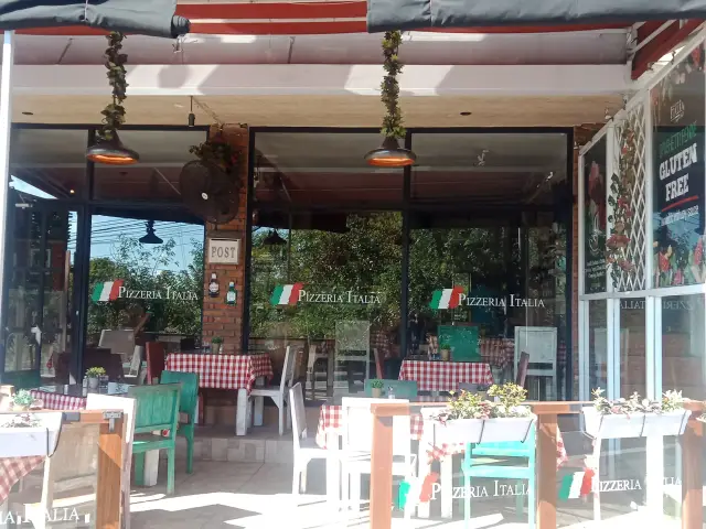 Gambar Makanan Pizzeria Italia 10