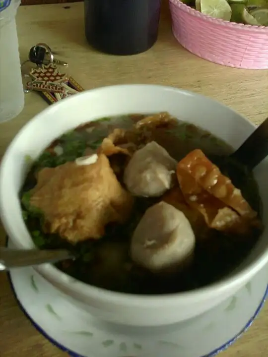 Gambar Makanan bakso sampe jl. karunrung 5