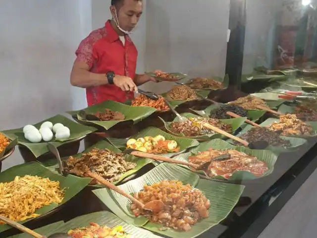 Gambar Makanan Nasi Pedas Bali Made 7