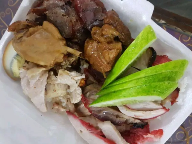 Gambar Makanan Nasi Campur Kong Hu Pay 4