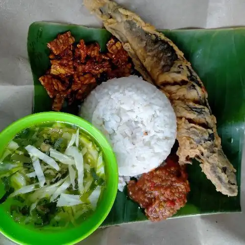 Gambar Makanan Warung Anis, Brigjen H. Kasim 7