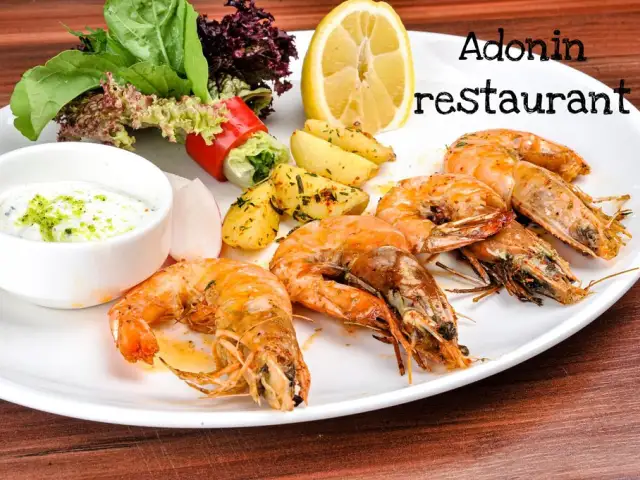 Adonin Cafe & Restaurant'nin yemek ve ambiyans fotoğrafları 8