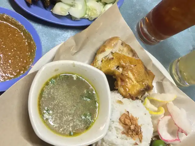 Restoran Ateh Corner (Chicken Chop & Nasi Ayam Penyet) Food Photo 9