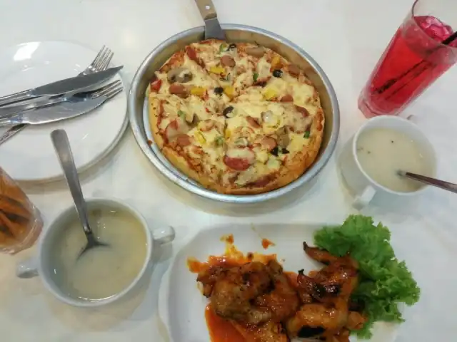 Shala Pizza Food Photo 4