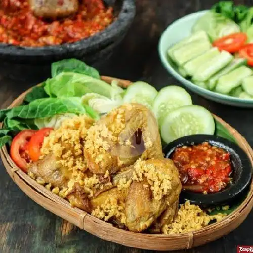 Gambar Makanan pecel lele cak rin lamongan 13